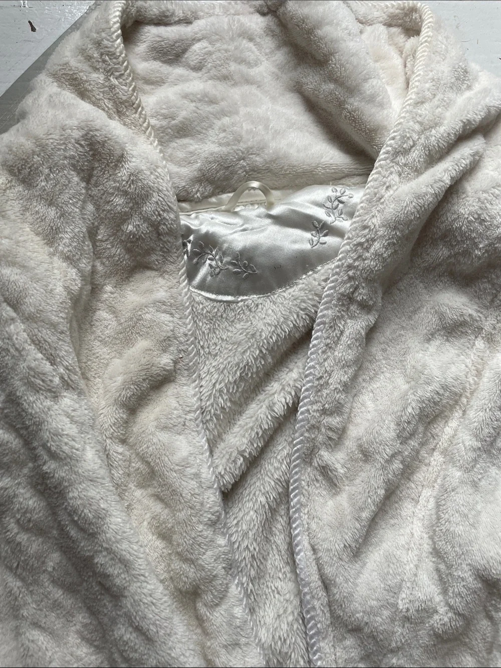 Cozy Quilted Bath Robe in Cream